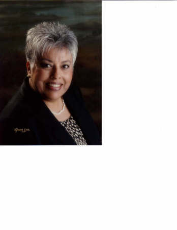 Lillian Trevino Photo 7