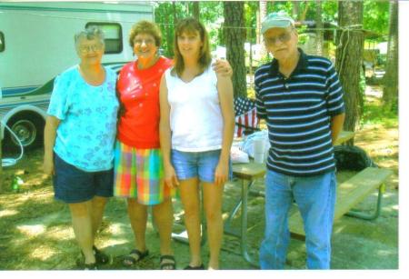 Stephanie Langley Photo 16