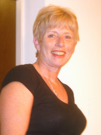 Pamela Nelson Photo 27