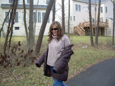 Victoria Isaacs Photo 11
