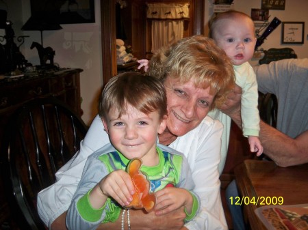 Susan Barnes Photo 27