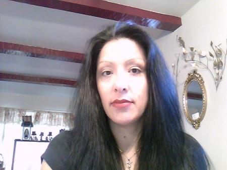 Cindy Estrada Photo 17