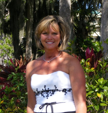 Teri Byrd Photo 11