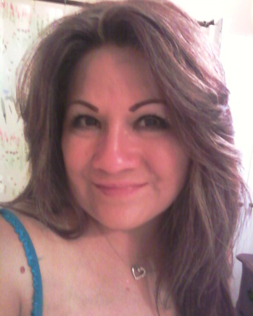 Alexandra Espinoza Photo 17