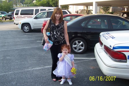 Lisa Chastain Photo 17