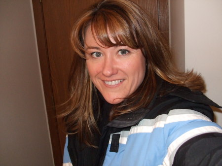 Erin Clay Photo 11