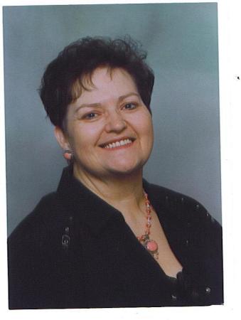 Elaine Harris Photo 20