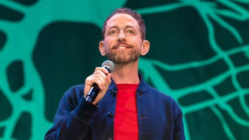 Neal Brennan Photo 20