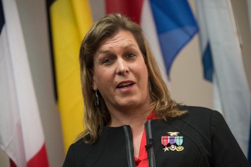 Kristin Beck Photo 54