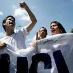Manuel Rosales Photo 60