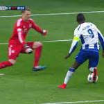 Oliver Torres Photo 64